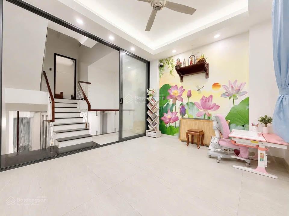 Chính chủ bán nhà xuân thuỷ, q. 2 gần cv bờ sông cách chợ thảo điền 150m. 72,8m2 sẵn hđ 23tr