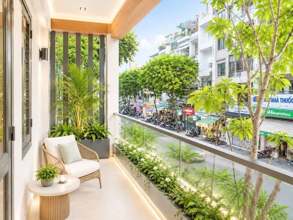 Sang úc định cư tôi chính chủ cần bán nhà nguyễn hữu cảnh, bình thạnh sát q1, 4tỷ050 cho thuê 27tr