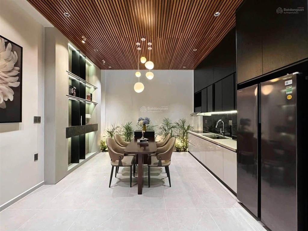 Chính chủ bán cần trước cuối năm3tỷ050/68,4m2 toạ lạc đường tản đà, p11, q5, gần bv đại học y dược