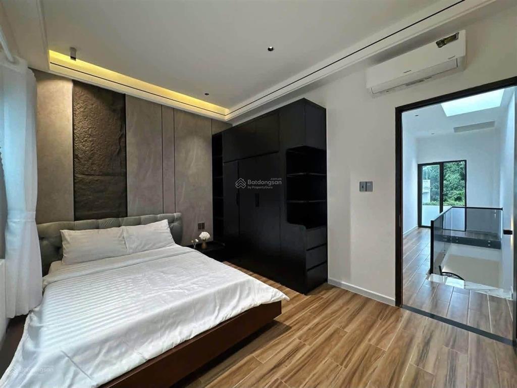 Chính chủ bán cần trước cuối năm3tỷ050/68,4m2 toạ lạc đường tản đà, p11, q5, gần bv đại học y dược