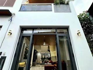 Khu vip cách vạn hạnh mall 500m đường thông 3/2 khu dân trí. 69m2 nguyễn tri phương, p8, q10