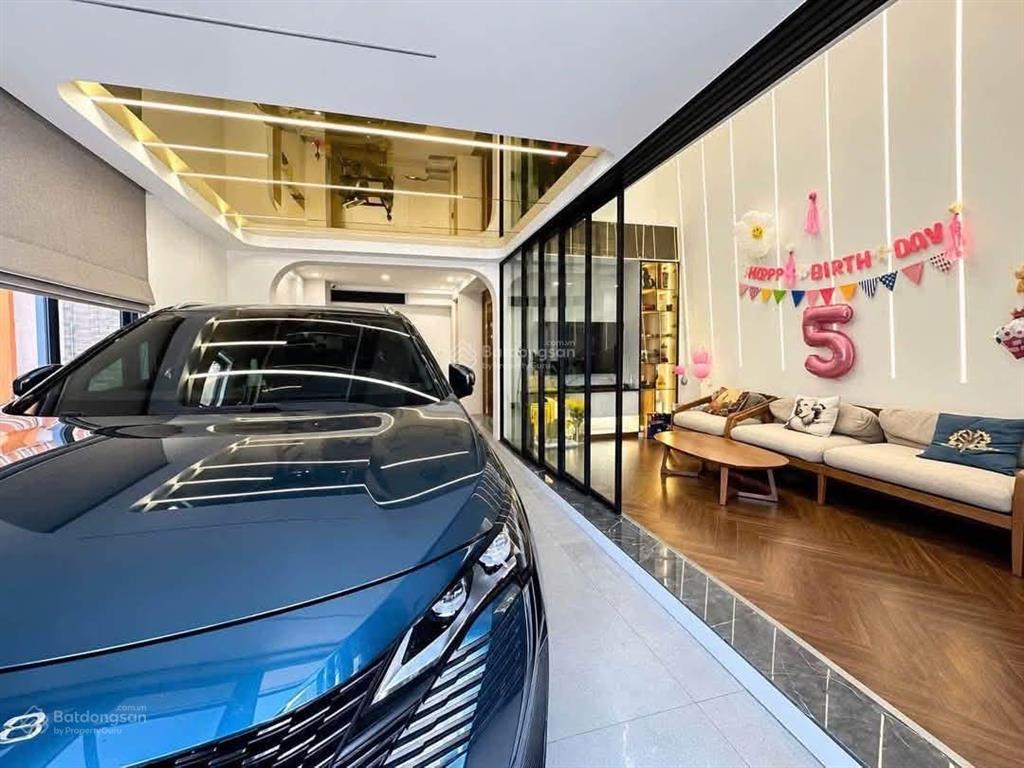 Cần tiền xoay vốn đầu tư bán nhà trần quang khải, q1 khu trung tâm. 71,2m2 đang cho thuê 30tr