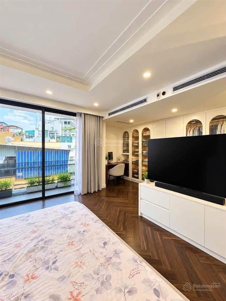 Cần tiền xoay vốn đầu tư bán nhà trần quang khải, q1 khu trung tâm. 71,2m2 đang cho thuê 30tr