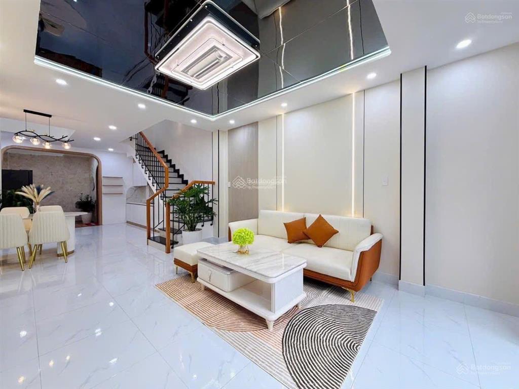 Giảm giá cực sốc nhà tháng 8 đường hàn hải nguyên p1 quận 11 giá 7tỷ050/65m2(5x13m)nhà 3 lầushr