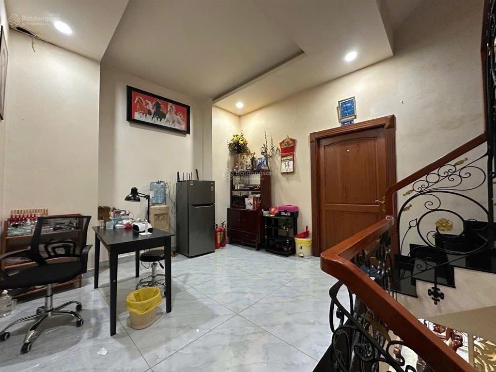 Bán nhà đang cho thuê 30tr/tháng đường số 77 p.tân quy quận 7 giá 4tỷ670/66m2(5,5x12m)nhà 2 lầushr