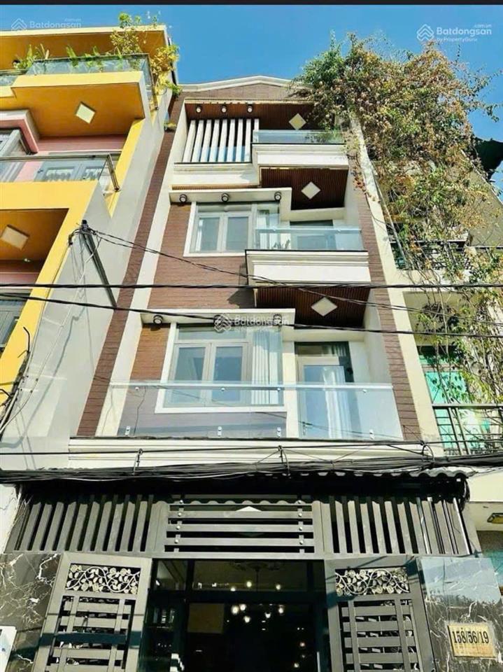 Chính chủ cần bán gấp nhà đường phạm đình hổ p2 quận 6 giá 4tỷ680/55m2(5x11m)nhà 3 lầushrhẻm 7m
