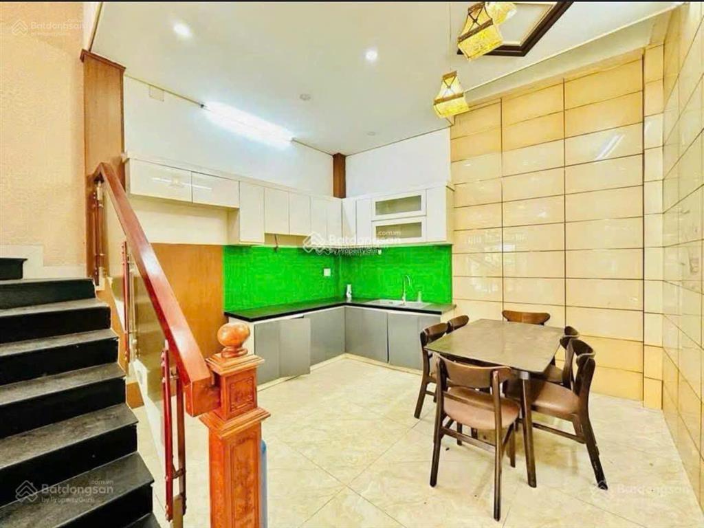 Chính chủ cần bán gấp nhà đường phạm đình hổ p2 quận 6 giá 4tỷ680/55m2(5x11m)nhà 3 lầushrhẻm 7m