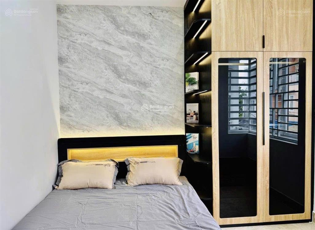 Chủ nhà định cư cần nhượng lại căn nhà đường dương quãng hàm p5 gò vấp giá 4tỷ580/55m2(5x11)shr7m