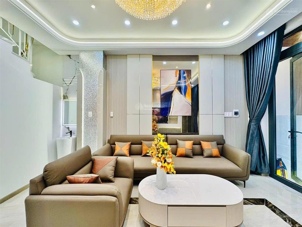 Lên sóng siêu phẩm nhà đường hoa hồng p2 phú nhuận giá 5tỷ290/66m2(6x11m)nhà 2lầushrpháp lý chuẩn