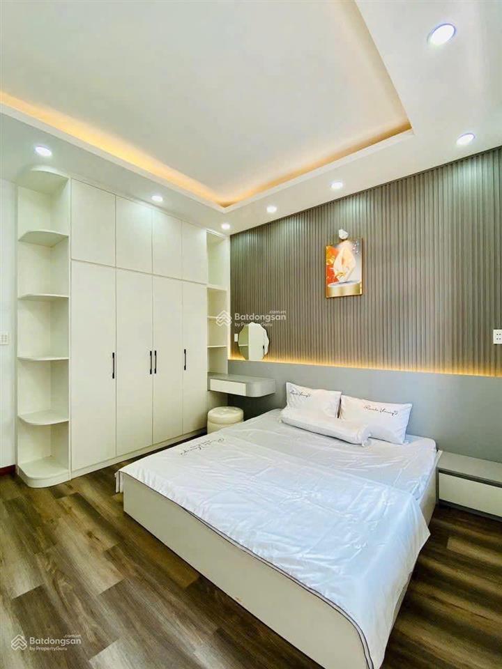 Cô hai đi út định cư cần bán nhà đường lãnh binh thăng p8 quận 11 giá 4tỷ650/55m2(5x11m) shr2 lầu