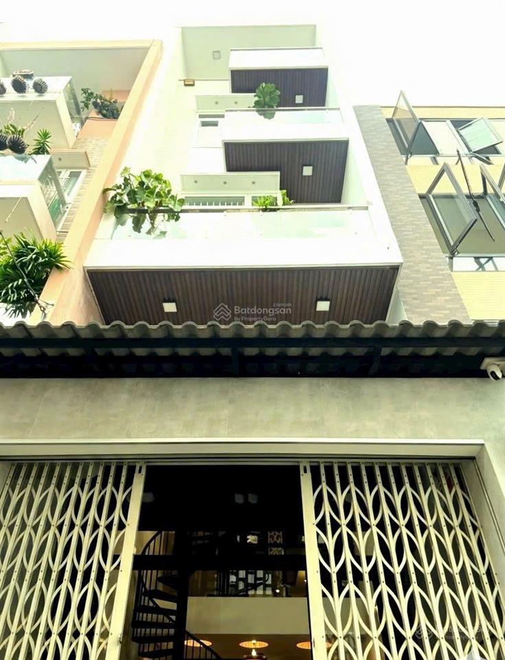 Nhà đẹp giá cực tốt ngay đường huyện toại p12 quận 11 giá 5tỷ120/70m2(5x14m)nhà 3 lầushrpháp lý