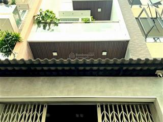 Nhà đẹp giá cực tốt ngay đường huyện toại p12 quận 11 giá 5tỷ120/70m2(5x14m)nhà 3 lầushrpháp lý