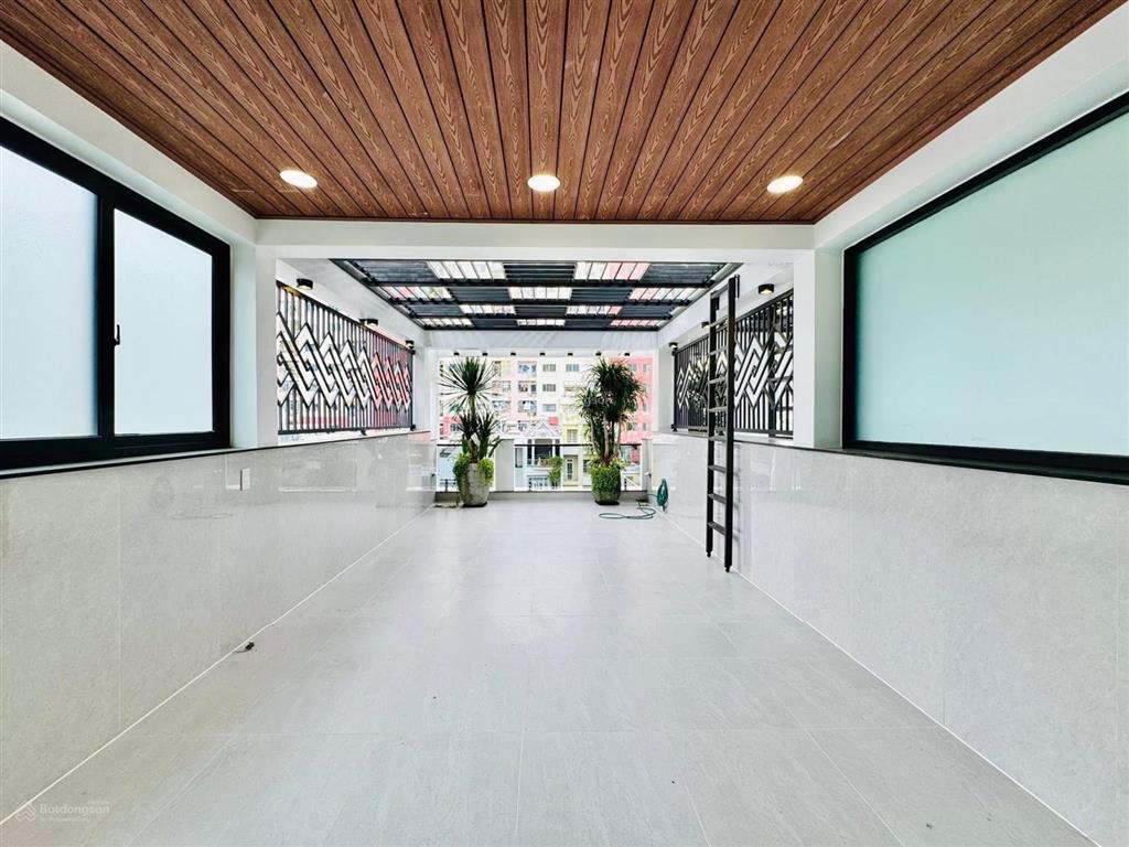 Hạ giá bán gấp nhà đường tạ quang bửu p5 quận 8 giá 4tỷ580/72m2(6x12m) nhà 3 lầu  shr  pháp lý ok