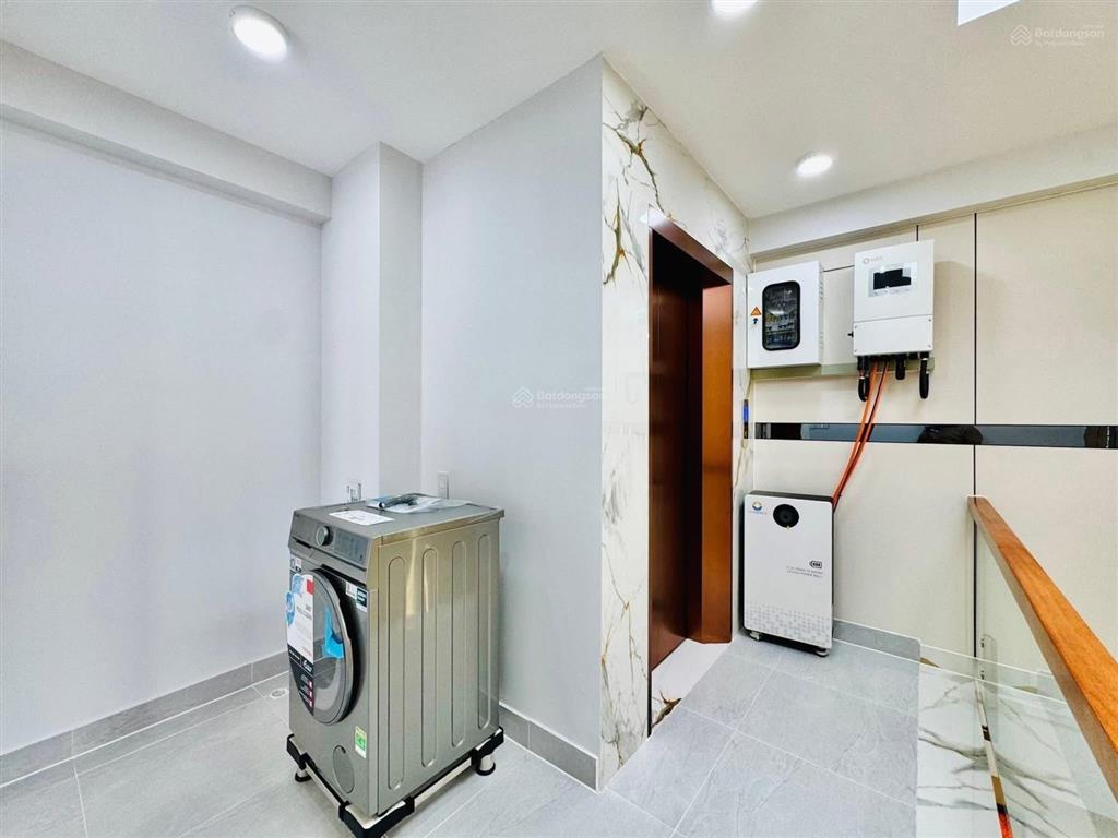 Hạ giá bán gấp nhà đường tạ quang bửu p5 quận 8 giá 4tỷ580/72m2(6x12m) nhà 3 lầu  shr  pháp lý ok