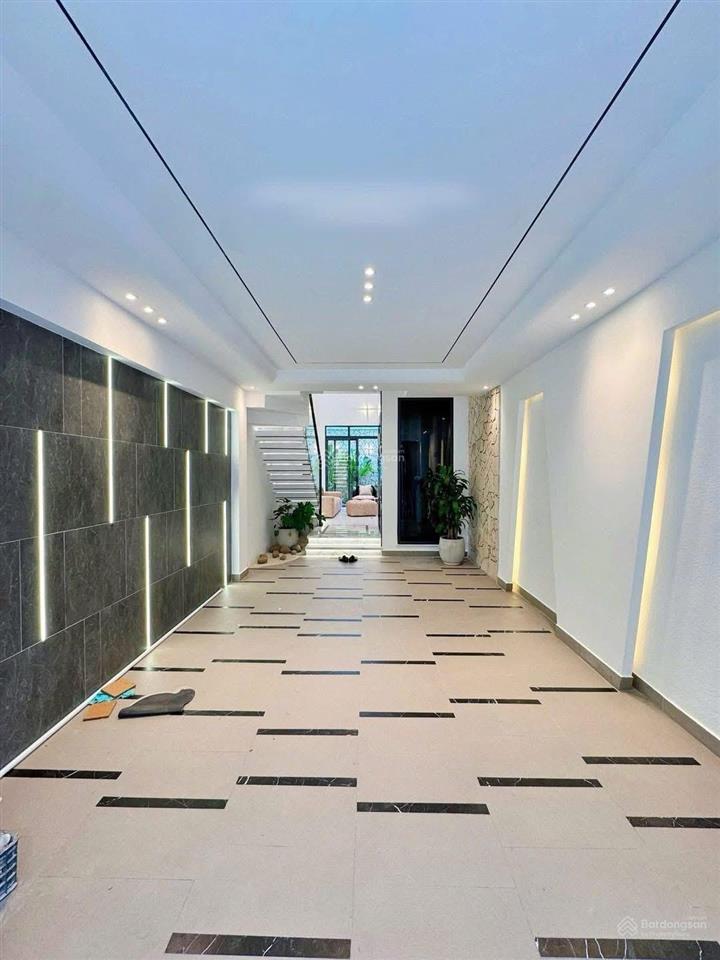 Lên sóng siêu phẩm nhà đường trần khắc chân p.tân định quận 1 giá 5tỷ390/84m2(6x14m)shr  nhà 4 lầu
