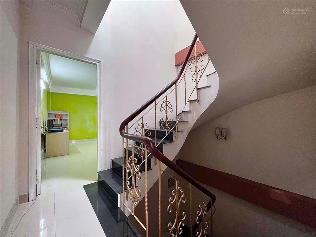 Cô tư cần vốn làm ăn bán nhà đường tam bình p.hiệp bình thủ đức giá 4tỷ680/60m2(5x12m)shrnhà 3 lầu