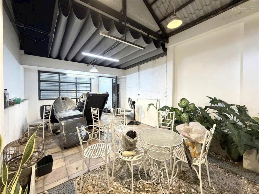Ngộp vốn cần bán nhà đường đỗ xuân hợp p.phước long quận 9 giá 4tỷ290/65m2(5x13m) nhà 2 lầuhẻm 6m