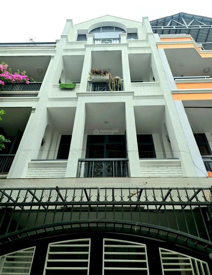 Ngộp vốn cần bán nhà đường đỗ xuân hợp p.phước long quận 9 giá 4tỷ290/65m2(5x13m) nhà 2 lầuhẻm 6m