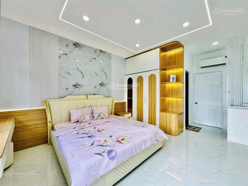 Lên sóng siêu phẩm nhà đường trần nhân tôn p2 quận 10 giá 4tỷ790/70m2(5x14m)nhà 3 lầushr hẻm 7m