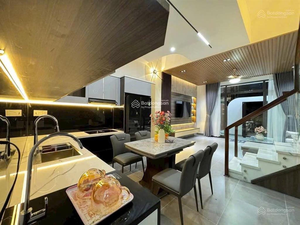 Lên sóng siêu phẩm nhà đường lê văn sỹ p. võ thị sáu quận 3 giá 5tỷ090/70m2 (5x14m)nhà 3 lầuhẻm 7m