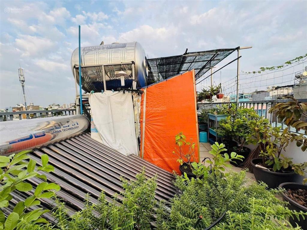 Chính chủ cần bán gấp nhà đường linh đông p. linh đông thủ đức giá 6tỷ040/65m2(5x13m)shr2lầu6m