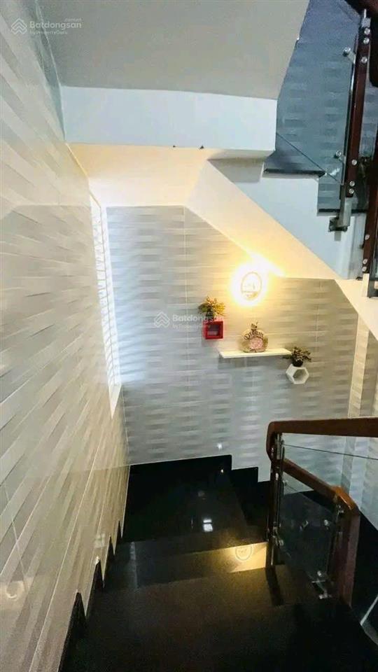 Siêu phẩm nhà phố giá 4tỷ3/72m2 đường 6m kỳ đồngp9q3 đang cho thuê 26tr gần bv tai mũi họng