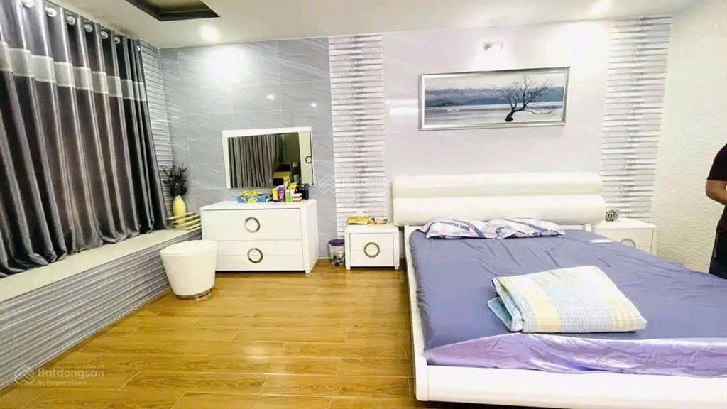 Siêu phẩm nhà phố giá 4tỷ3/72m2 đường 6m kỳ đồngp9q3 đang cho thuê 26tr gần bv tai mũi họng