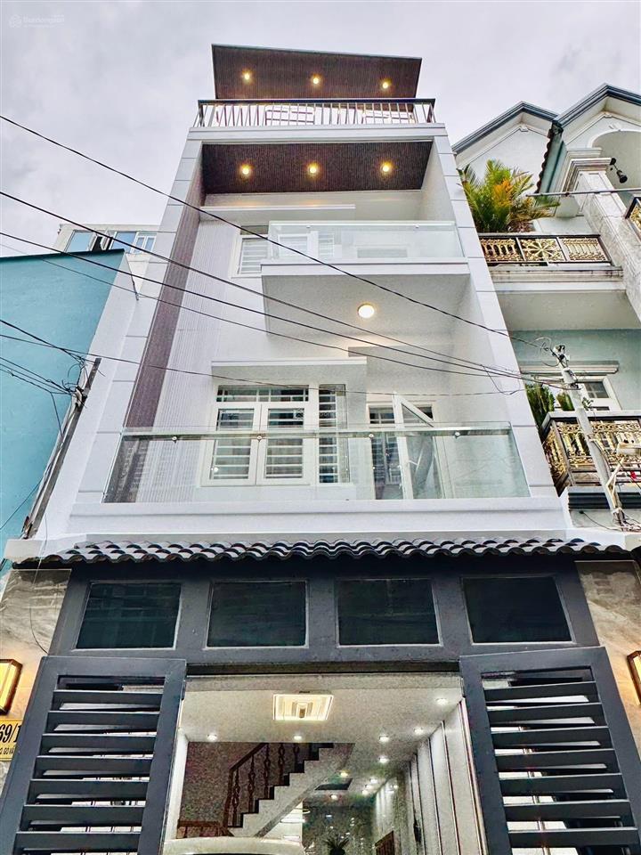 Kẹt tiền bán gấp nhà an dương vương,p4,q5 giá 3tỷ5/65,1m2 cho thuê 26 triệu gần đại học sài gòn