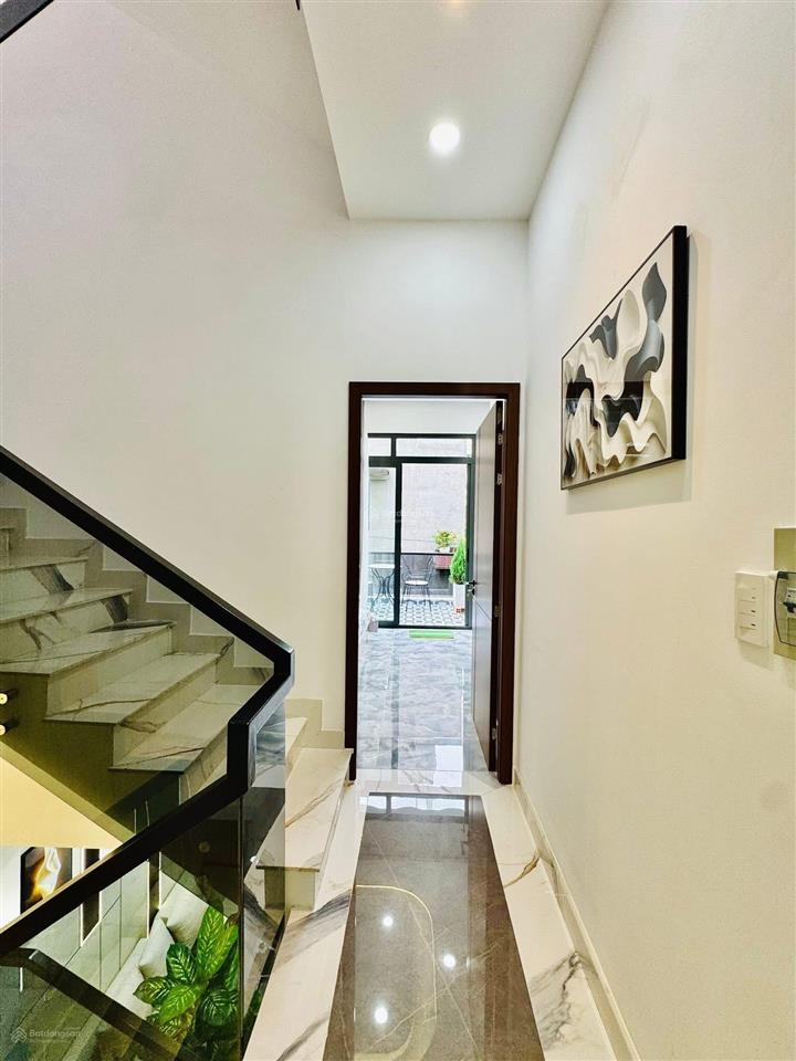 Cả nhà định cư úc bán gấp nhà nguyễn biểup2q5 giá 3tỷ250/69m2 cho thuê 22tr gần đại học sài gòn