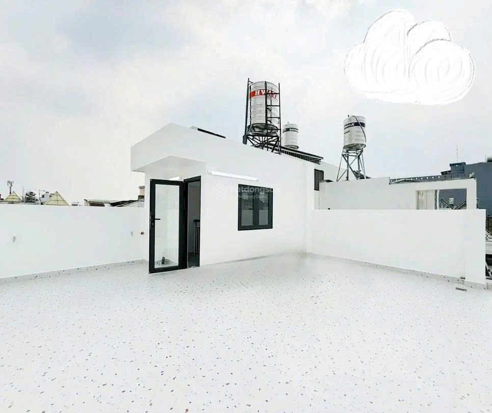 Giá 4tỷ2/64,5m2 đường 6m nguyễn văn nguyễntân địnhq1 cho thuê 30tr gần chợ tân định
