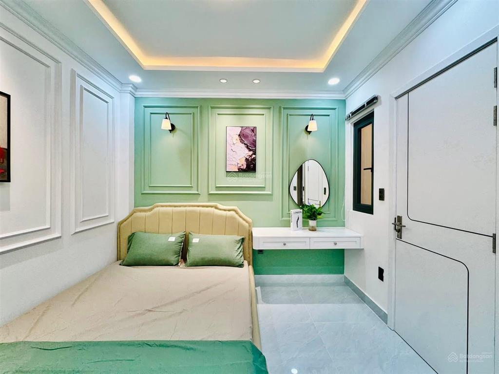 Định cư úc bán nhà đường nguyễn phi khanh,tân định,q1 giá 4tỷ2/71m2 cho thuê 28tr gần chợ tân định