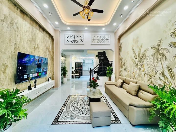 Định cư úc bán nhà đường nguyễn phi khanh,tân định,q1 giá 4tỷ2/71m2 cho thuê 28tr gần chợ tân định