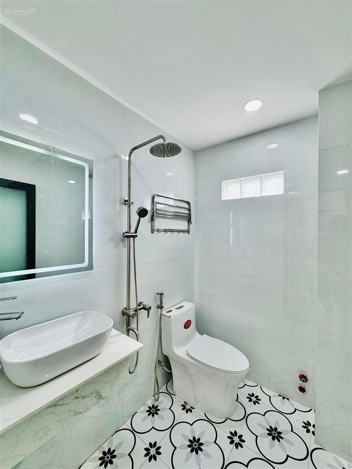 Chỉ duy nhất 1 căn đường vạn kiếp,p3,bình thạnh giá 3tỷ650/72,5m2 thuê 24tr gần bv ung bướu