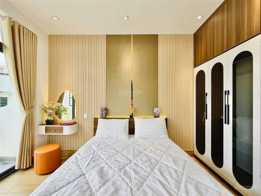 Giảm giá sốc 62,1m2 đường tăng nhơn phú, thủ đức cho thuê 16tr gần cao đẳng công thương