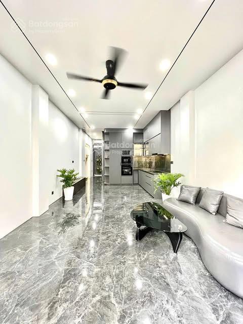 Giảm mạnh bán gấp nhà giá 2tỷ250/68,4m2 đường tô vĩnh diện,thủ đức cho thuê 16tr gần vincom thủ đức