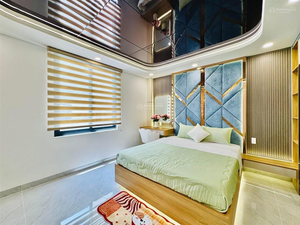 Kẹt tiền bán nhà đường 6m nguyễn thôngp9q3 giá 4tỷ250/71m2 cho thuê 26tr gần ga sài gòn