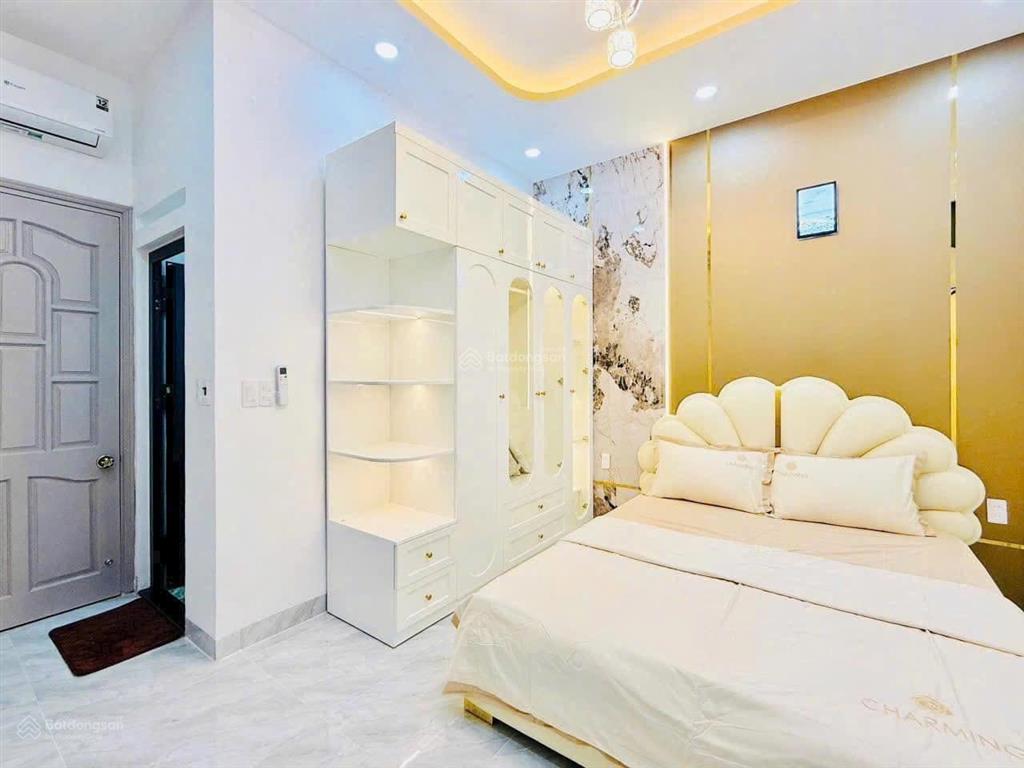 Cần bán nhà đường 6m nguyễn cửu vân, p17, bình thạnh 75,4m2 cho thuê 24tr gần chợ thị nghè