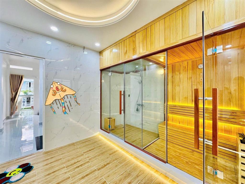 Hạ giá mạnh 72,9m2 đường trần quý khoách  p. tân định  q1 cho thuê 28tr gần chợ tân định
