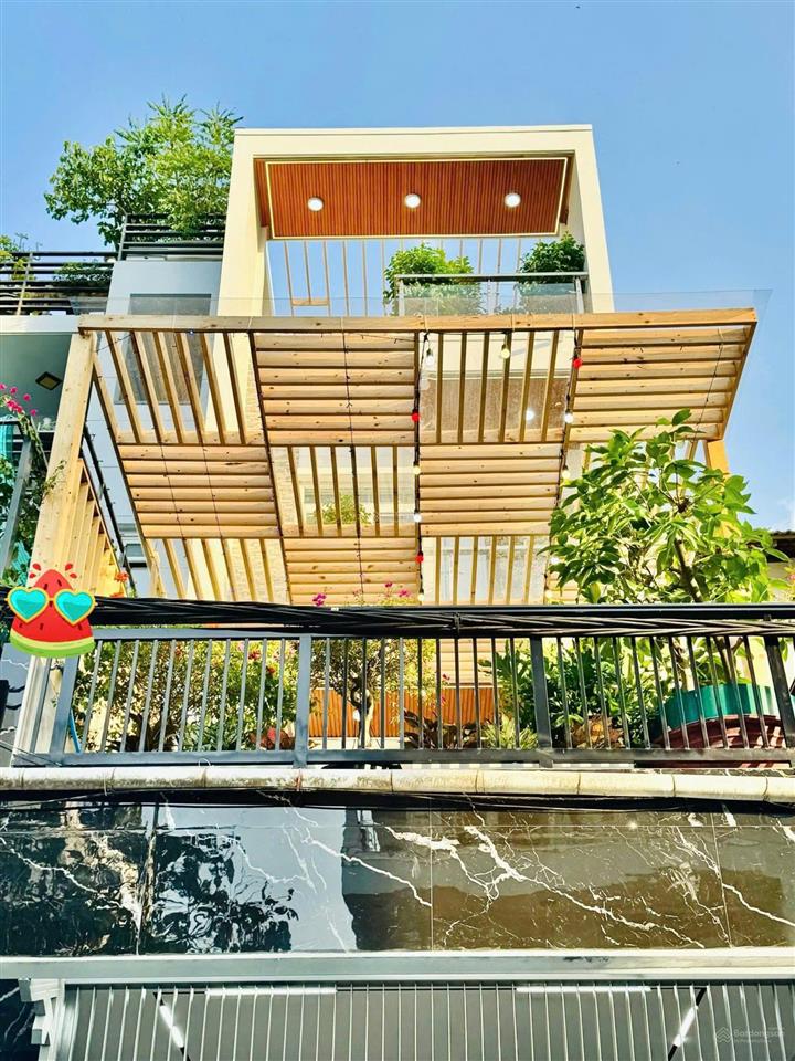 Hạ giá mạnh 72,9m2 đường trần quý khoách  p. tân định  q1 cho thuê 28tr gần chợ tân định
