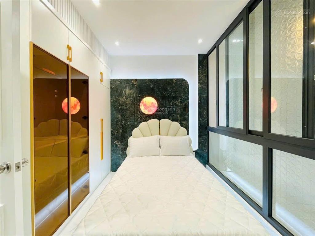 Định cư úc bán nhà đường nguyễn phi khanh, tân định, q1 71m2 cho thuê 28tr gần chợ tân định