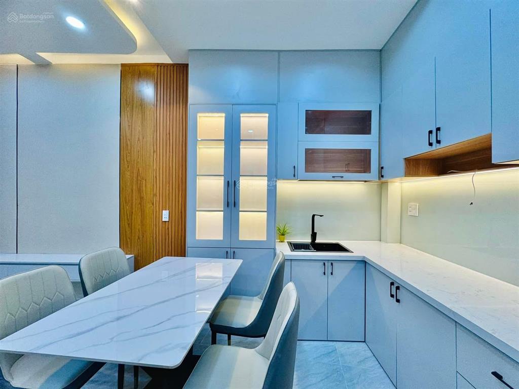 Giá chỉ 3tỷ550/63m2 nhà đường 6m nguyễn tri phương  p9  q10 cho thuê 19tr gần siêu thị sài gòn