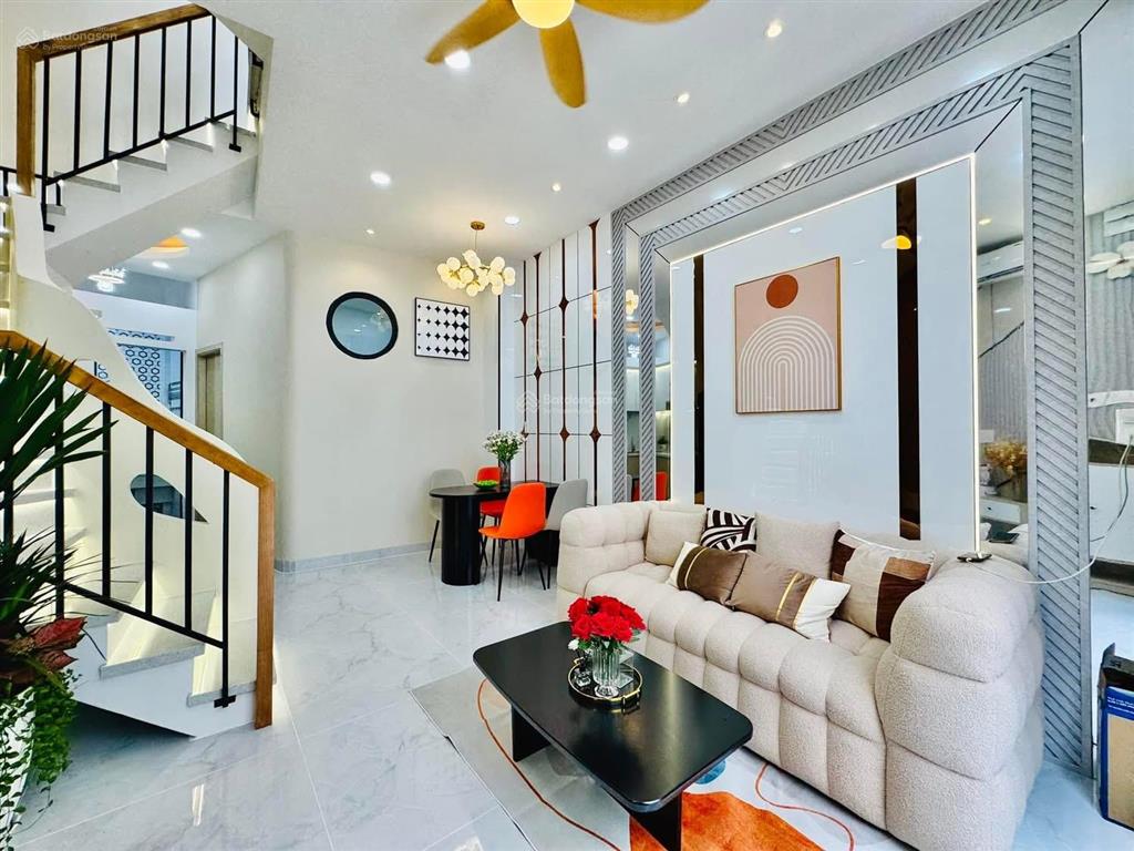 Bán nhà riêng đường 6m lê hồng phong, p12, q10 76,8m² cho thuê 28tr gần vạn hạnh mall
