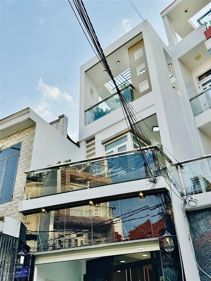 Bán gấp nhà đường nguyễn thị minh kha, p. bến nghé, q1 giá 63,9m2 cho thuê 34tr gần chợ tân định