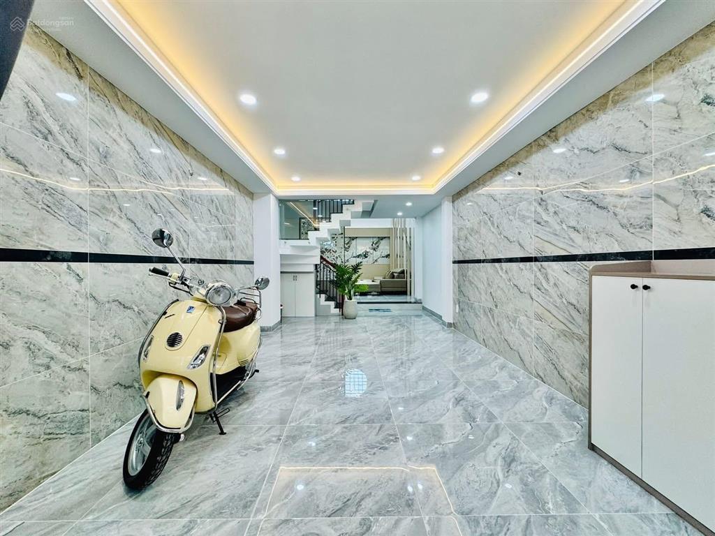 Cần bán gấp căn nhà bề ngang khủng 6m đường cô giang  p. cô giang  q1 72m2 cho thuê 26tr