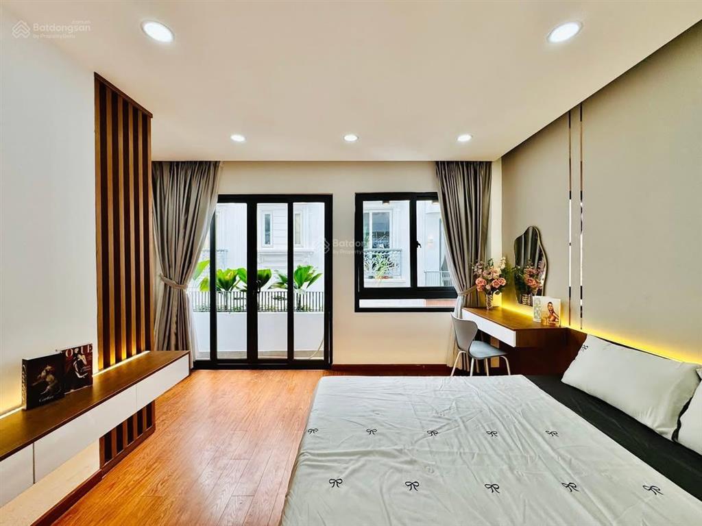 Định cư úc bán gấp nhà đường 6m vườn chuốip4q3 71,3m2 cho thuê 29tr gần chợ vườn chuối