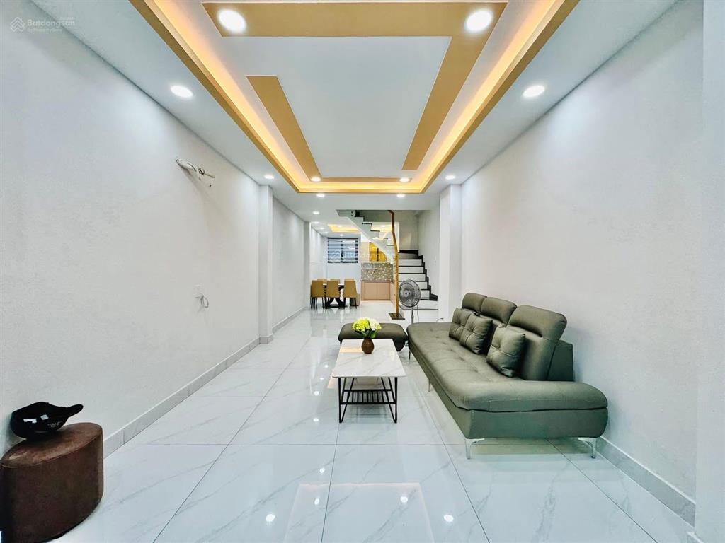 Hạ giá sâu bán nhà đường 6m nguyễn thiện thuật, p2, q3 72m2 cho thuê 30tr gần chợ bàn cờ