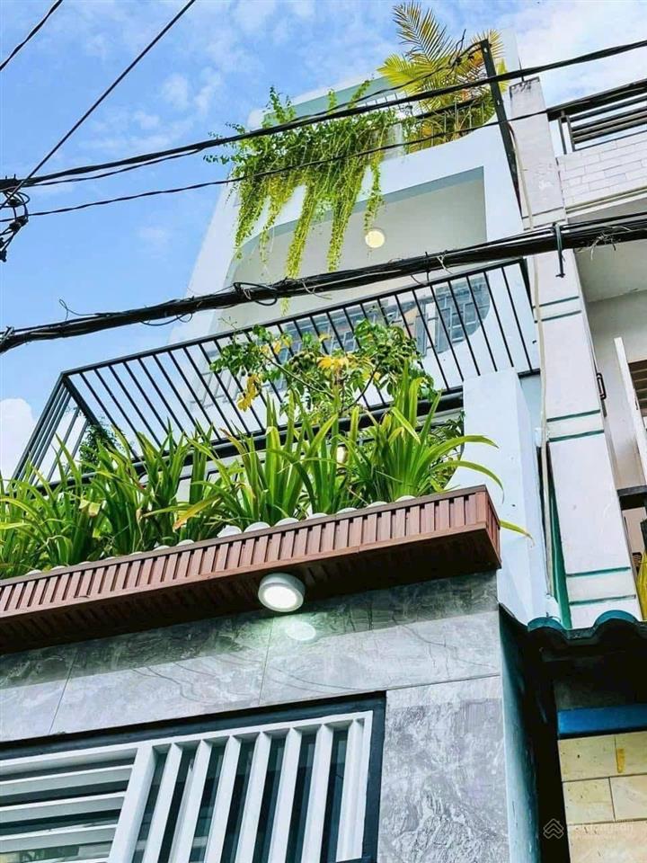 Bán gấp nhà đường 6m cư xá đô thành  p4  q3 75,4m2 cho thuê 33 tr/th, gần bệnh viện bình dân