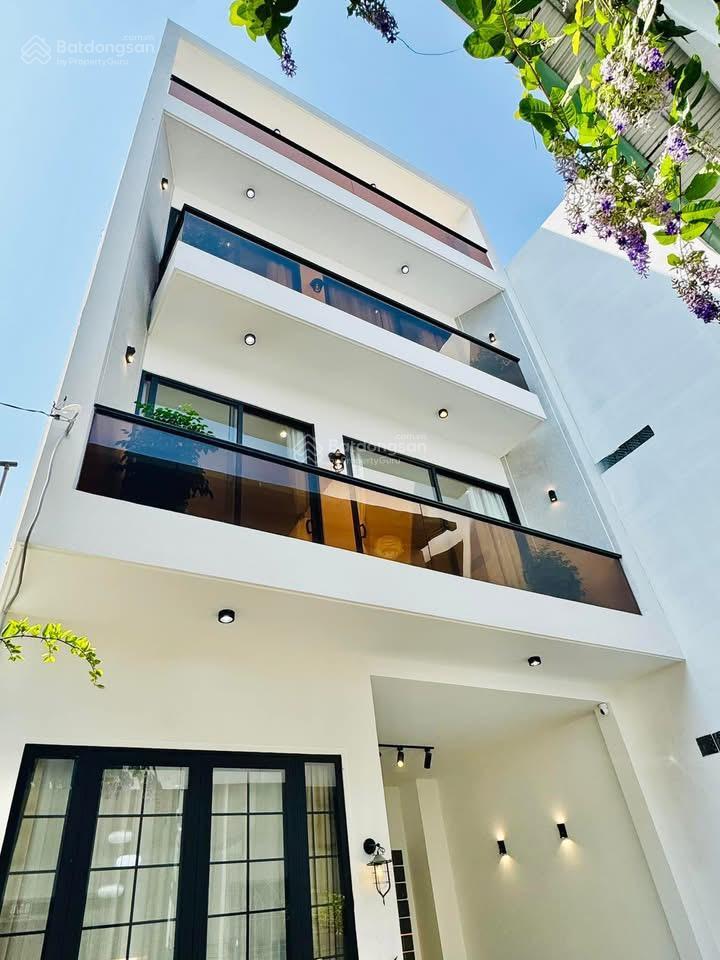 Cả nhà định cư úc bán gấp nhà nguyễn biểu  p2  q5 69m2 cho thuê 22tr gần đại học sài gòn