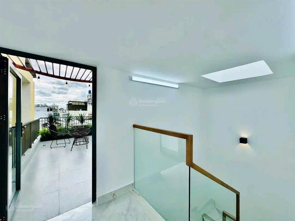 Hàng hiếm 66,7m2 đường 7m rạch bùng binh, p9, q3 đang cho thuê 26tr gần ga tàu sài gòn