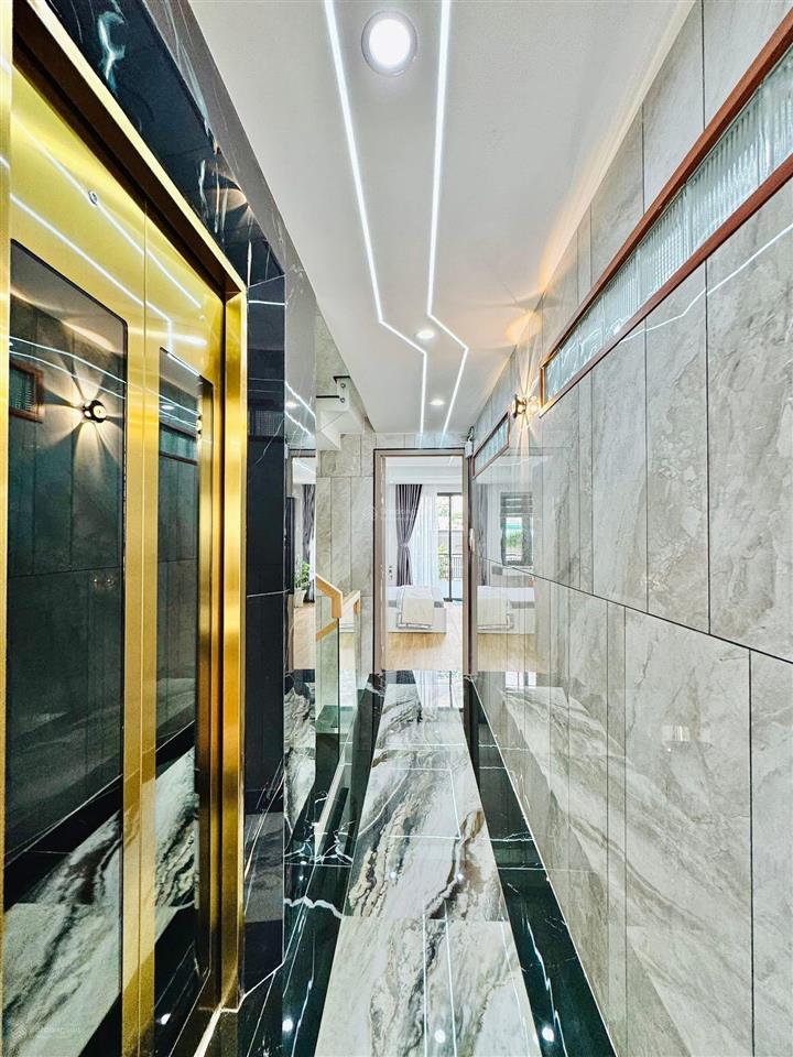 Chú bằng bán gấp nhà đường 6m mai thị lựu, đa kao, q1 83,2m2 cho thuê 30tr gần cv 23/9